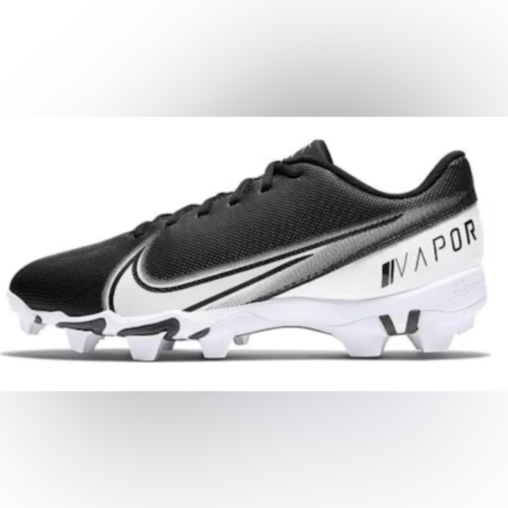 Nike Black and White vapor Athletic Cleats only worn outside once